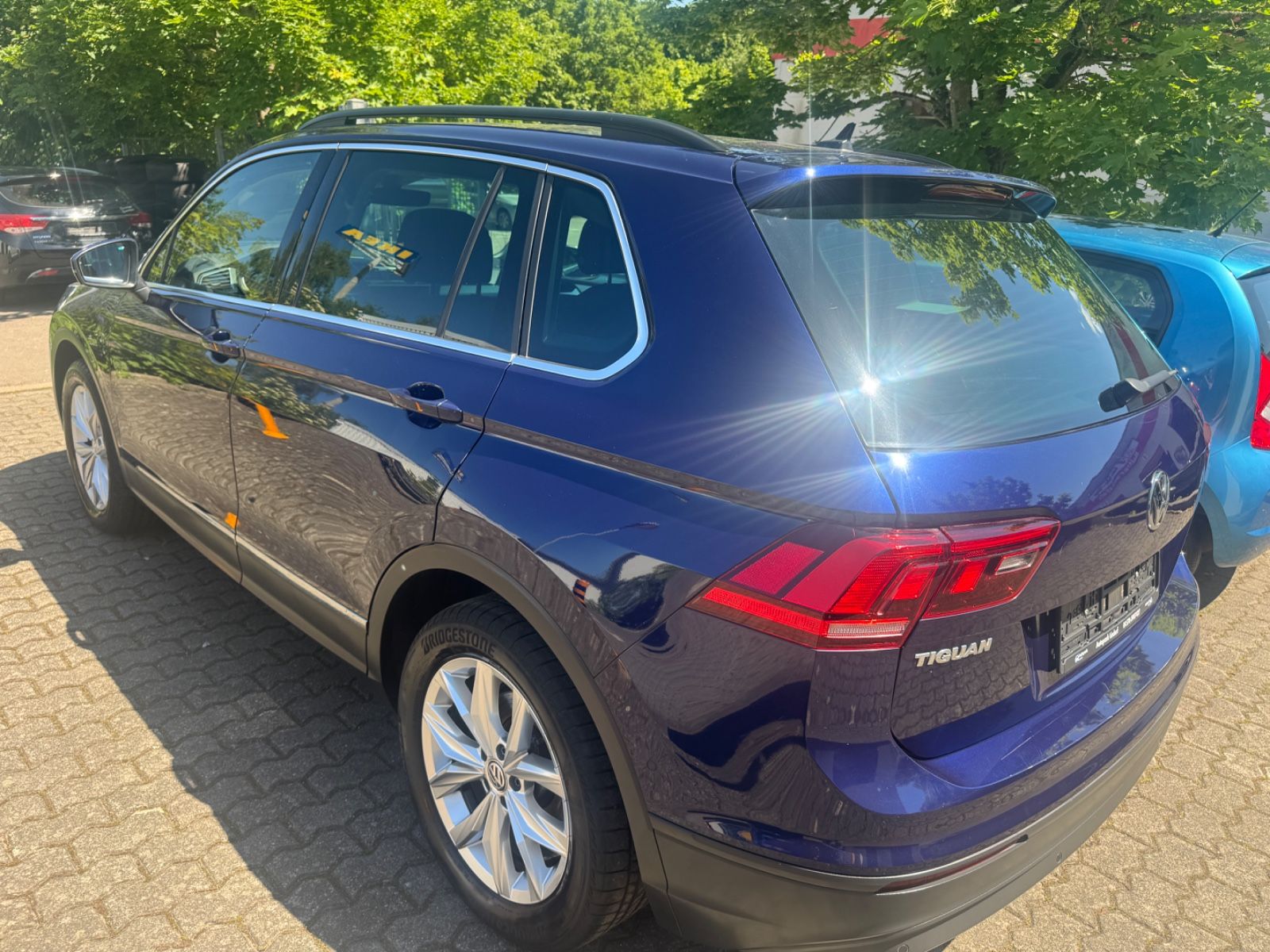 Fahrzeugabbildung Volkswagen Tiguan Comfortline LED+Navi+Kamera+ACC