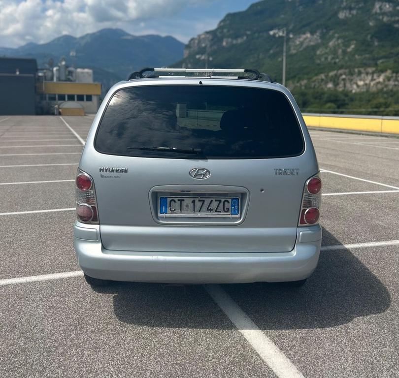 Hyundai Trajet