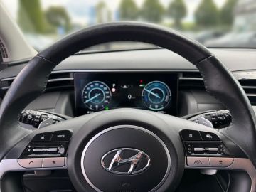 Hyundai TUCSON - 8