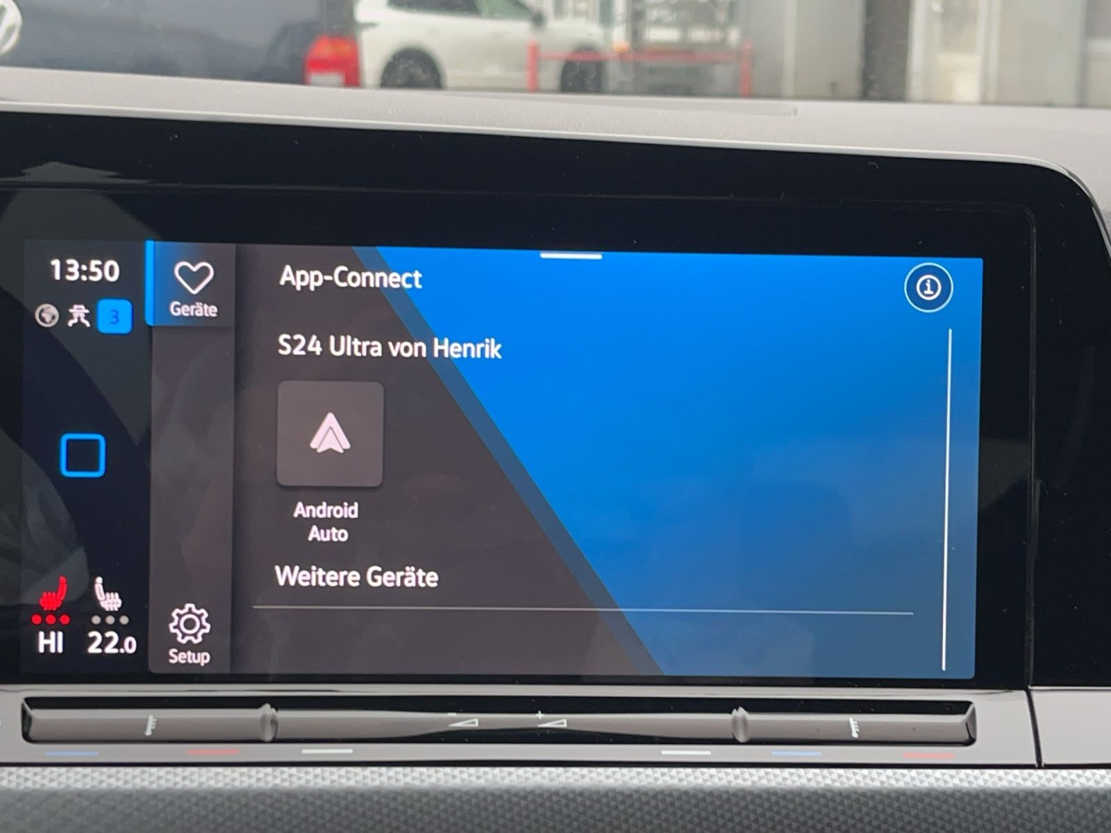 Fahrzeugabbildung Volkswagen Golf VIII Variant eTSI Active DSG LED ACC SHZ Na