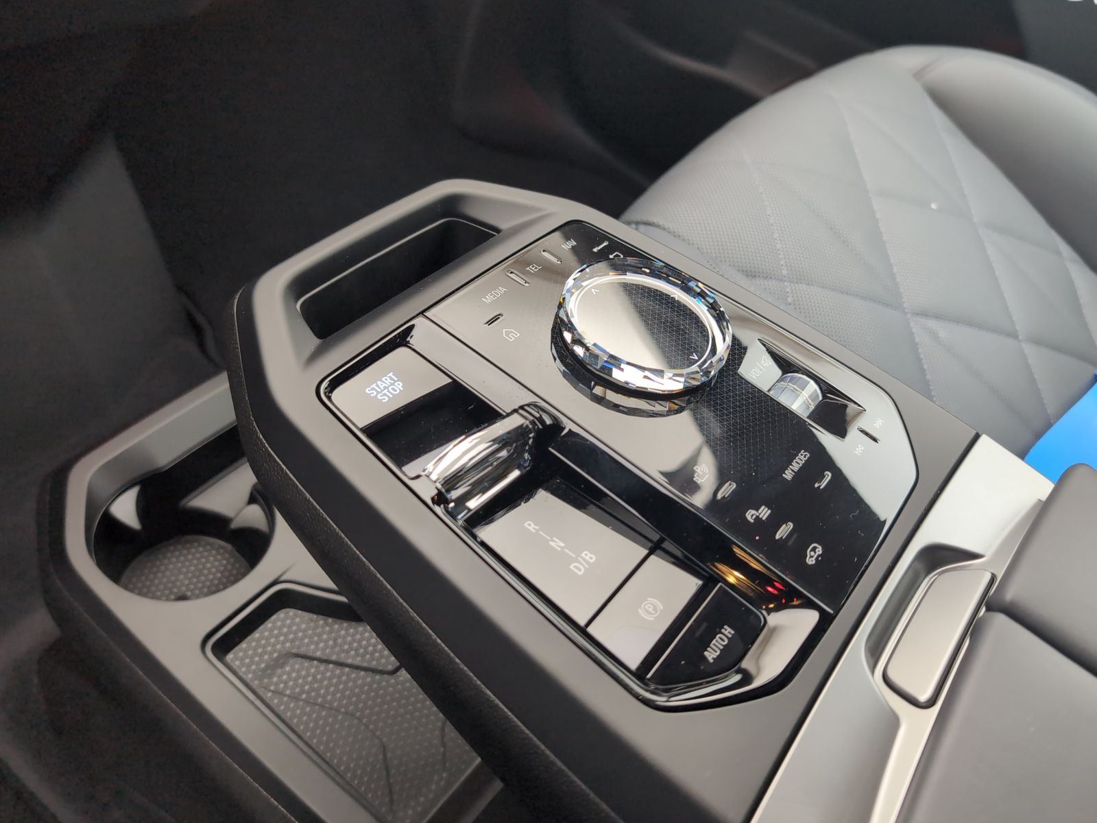 BMW iX - Bild 14