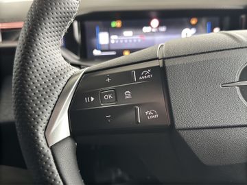Opel Grandland 1.2 GS KeyLess, KAMERA, CARPLAY