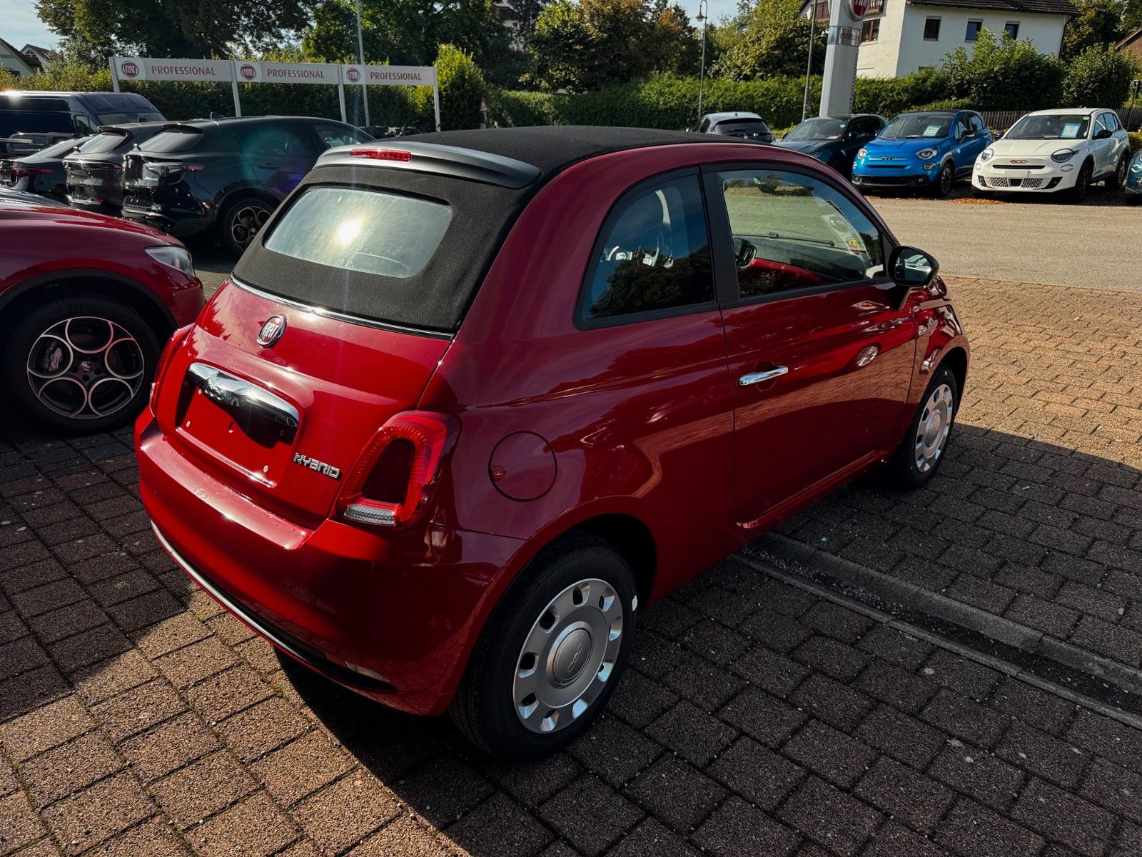 Fahrzeugabbildung Fiat 500C Cabrio Carplay Klima Tageszulassung