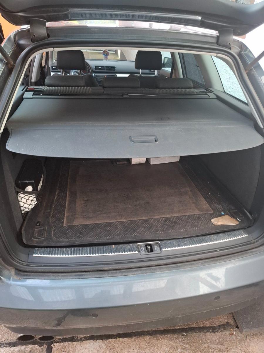 Audi A4 2005 — photo 7