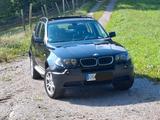 BMW X3 Baureihe X3 2.0i  Klima,AHK,159tkm gepflegt!! - BMW X3 mit Benzin-Antrieb: Geländewagen