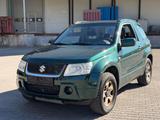 Suzuki Grand Vitara 1.9 DDiS*Club*4x4*Klima* - Suzuki Grand Vitara in München