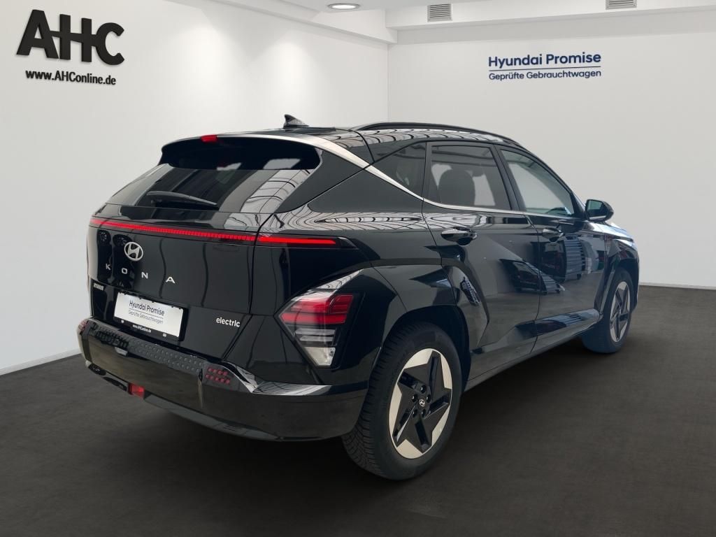Fahrzeugabbildung Hyundai Kona Trend Elektro 2WD LM KlimaA Virtual WPumpe