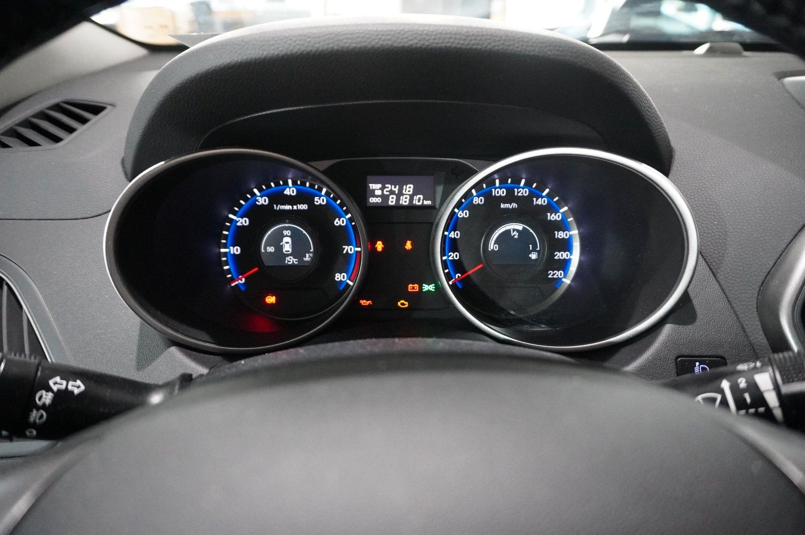 Fahrzeugabbildung Hyundai ix35 1.6 GDI FINALE LED/KLIMA/SHZ/PDC/TEMP./AHK