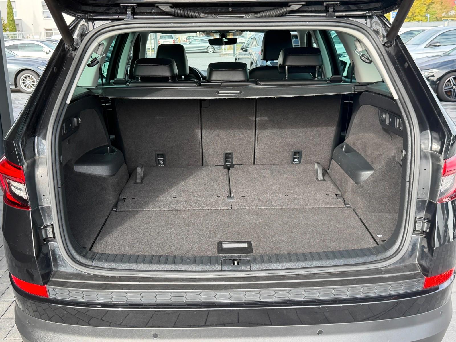 Skoda Kodiaq Style 4x4*7Sitzer*PANO*360*LED*MEMORY*AHK
