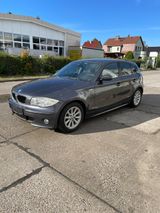 BMW 116i - - BMW 116 aus 2006: 116i