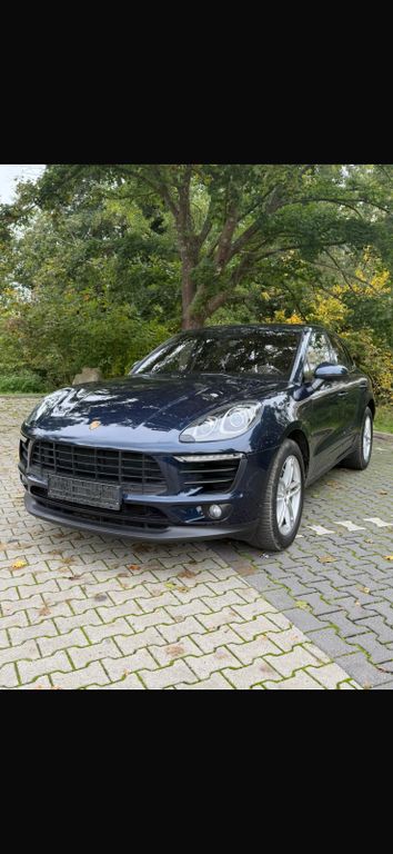 Image of Porsche Macan