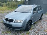 Skoda SKODA FABIA 1.4 16V TÜV 09/27, AHK, KLIMA - Skoda Fabia aus 2003: Kombi