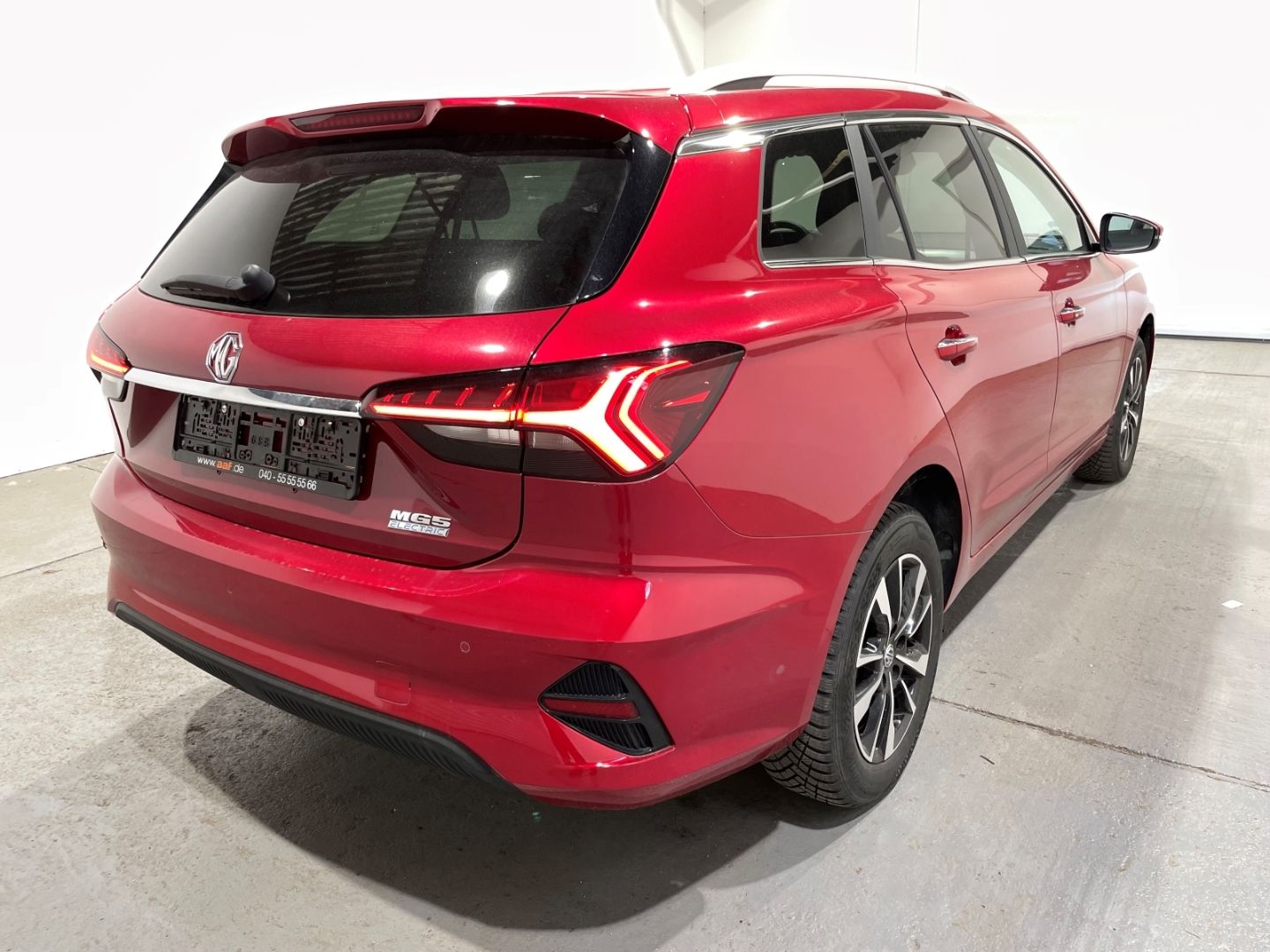 MG5