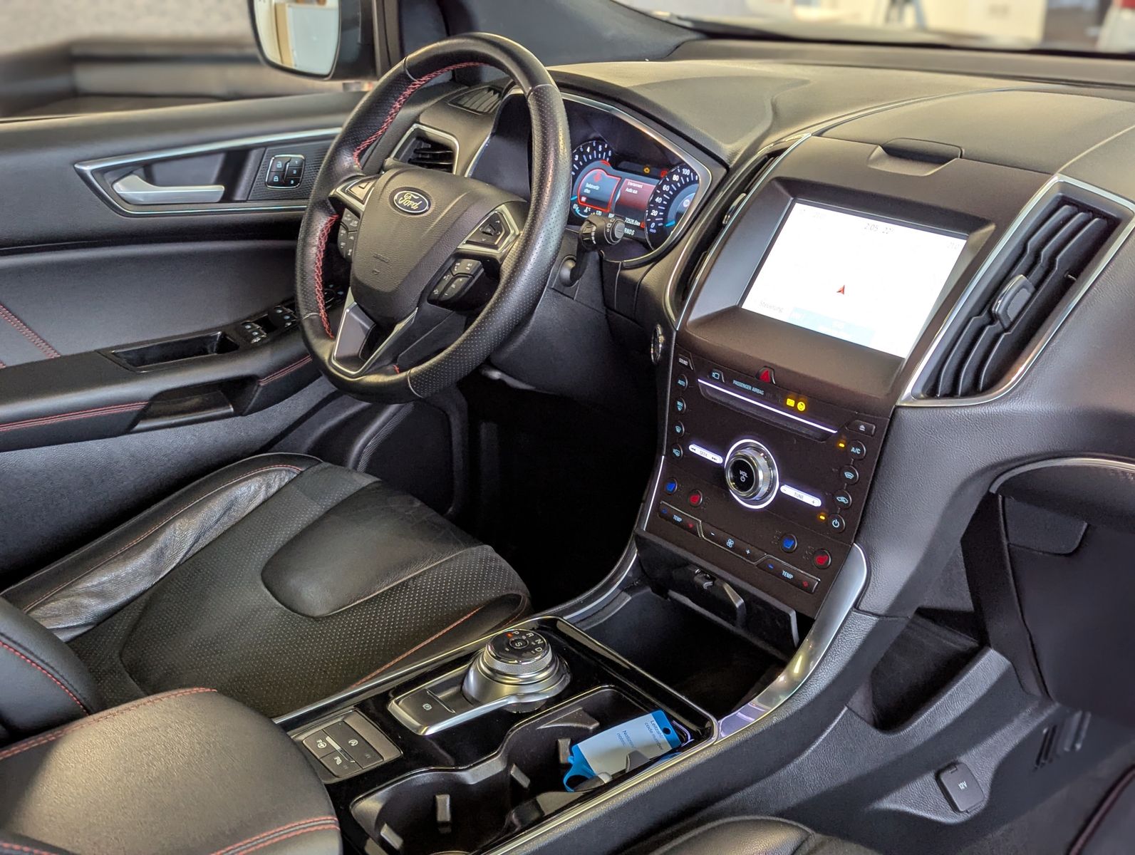 FORD Edge ST-Line 4x4 Pano Standheizung B&O AHK - Image 11