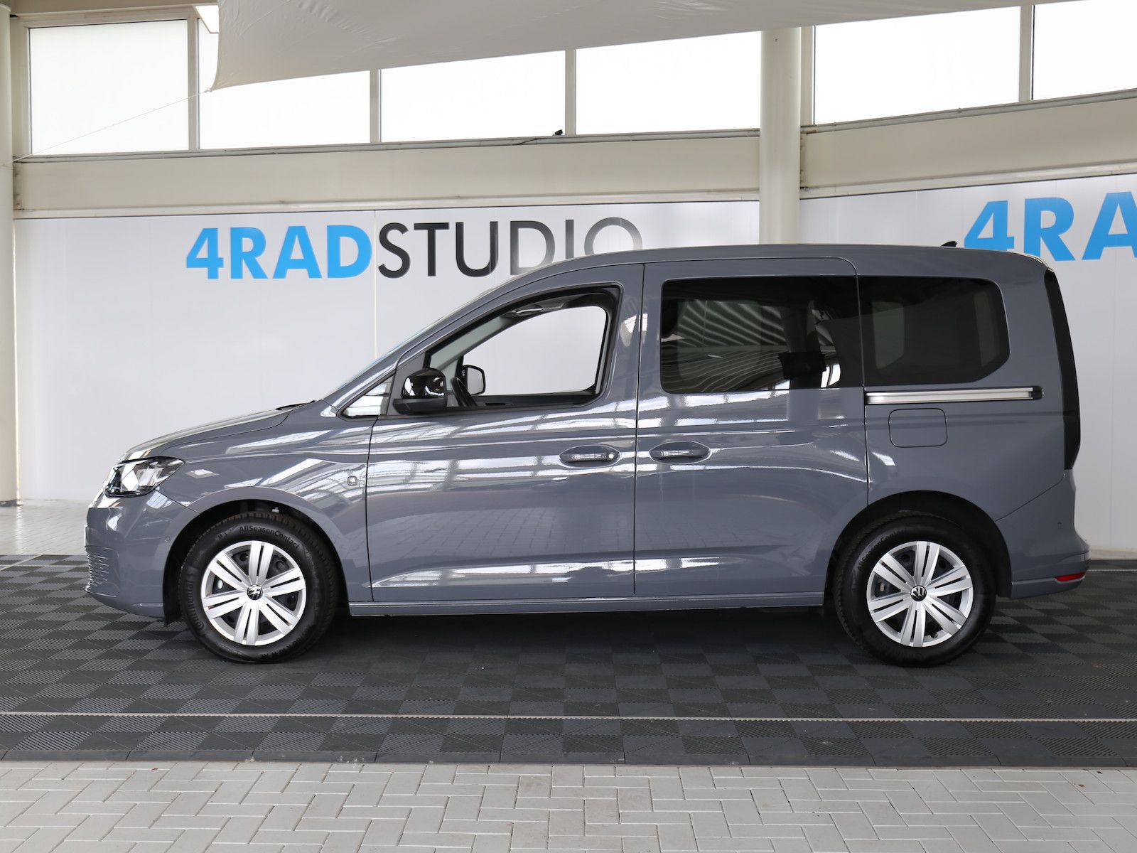 Volkswagen Caddy 2.0TDI DSG NAVI ACC SIDEASSIST 5J-GARANTIE imagem 3