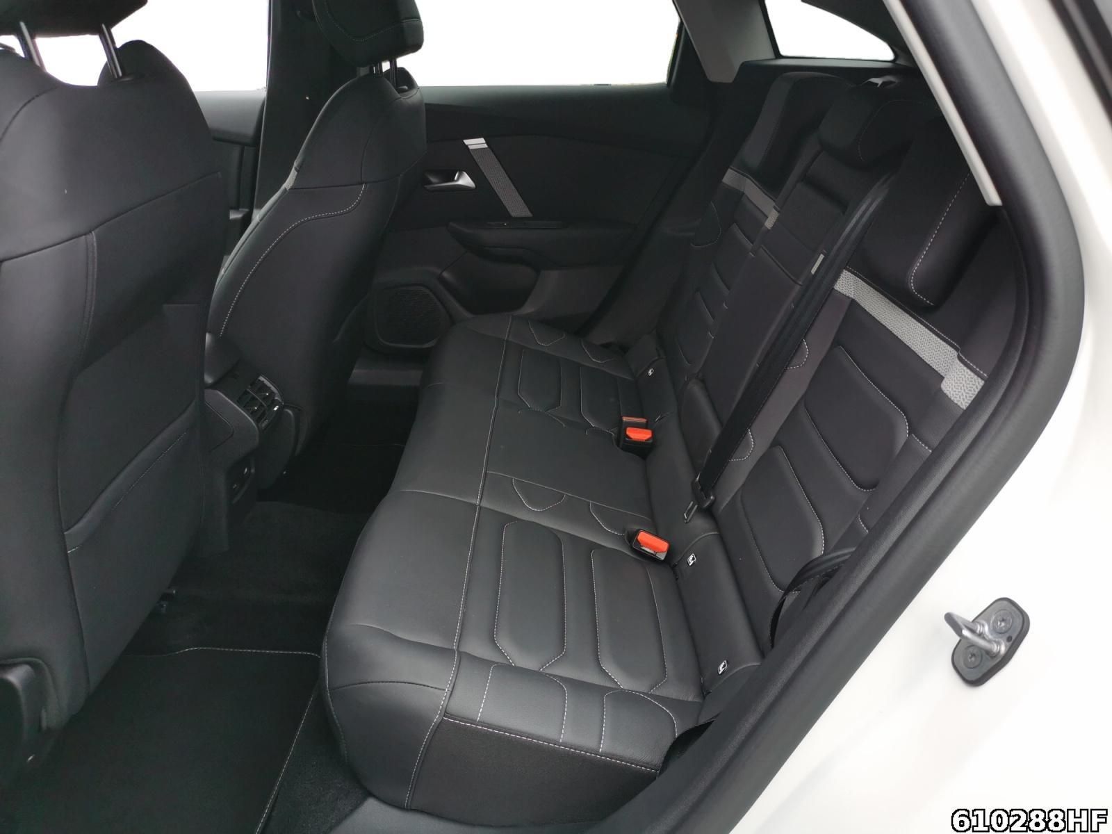 Fahrzeugabbildung Citroën C4 1.2 PureTech 130 Shine Stop&Start LED CARPLA