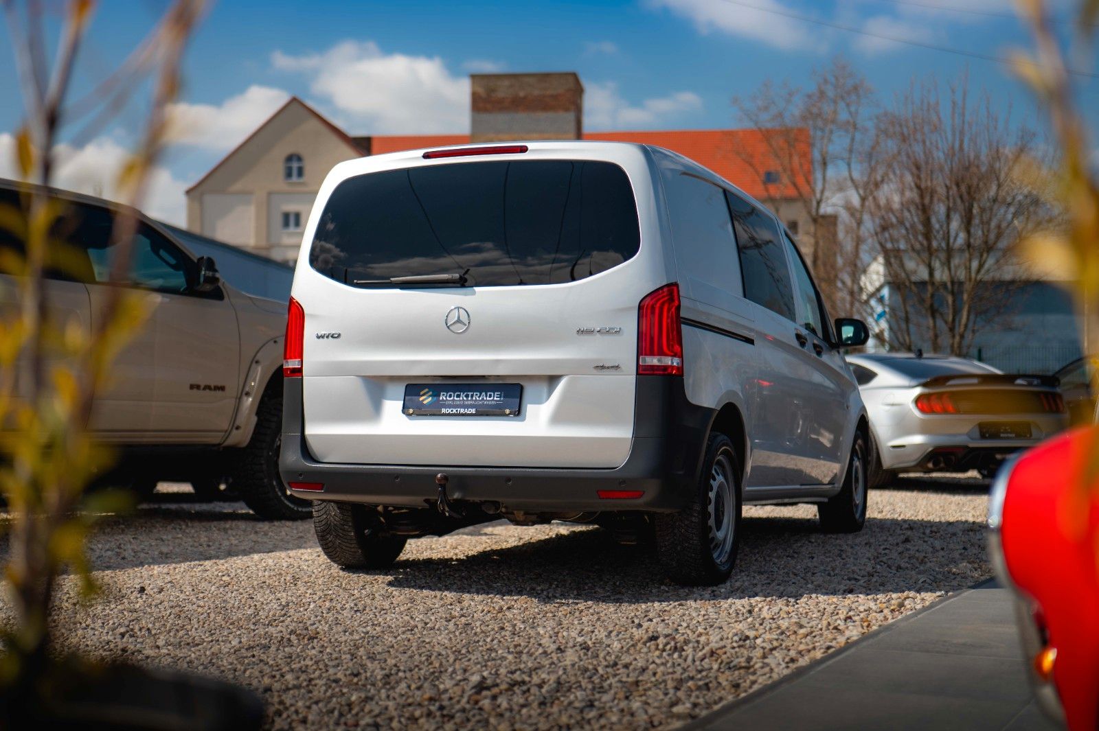 Fahrzeugabbildung Mercedes-Benz Vito Mixto 119 CDI 4MATIC kompakt *LED*Kamera*