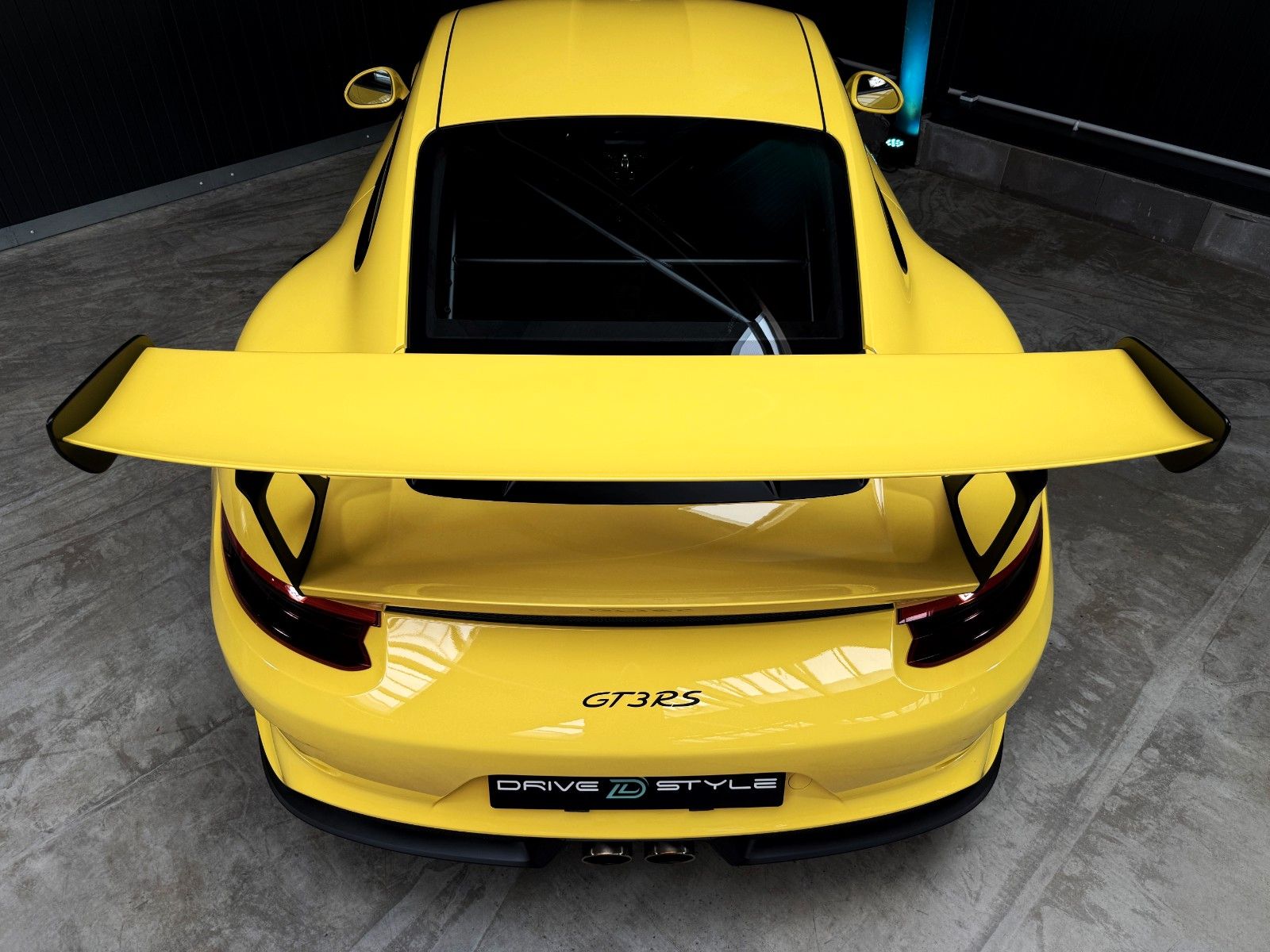 Fahrzeugabbildung Porsche 911 GT3 RS + vor OPF + 266 km + PCCB + Clubsport