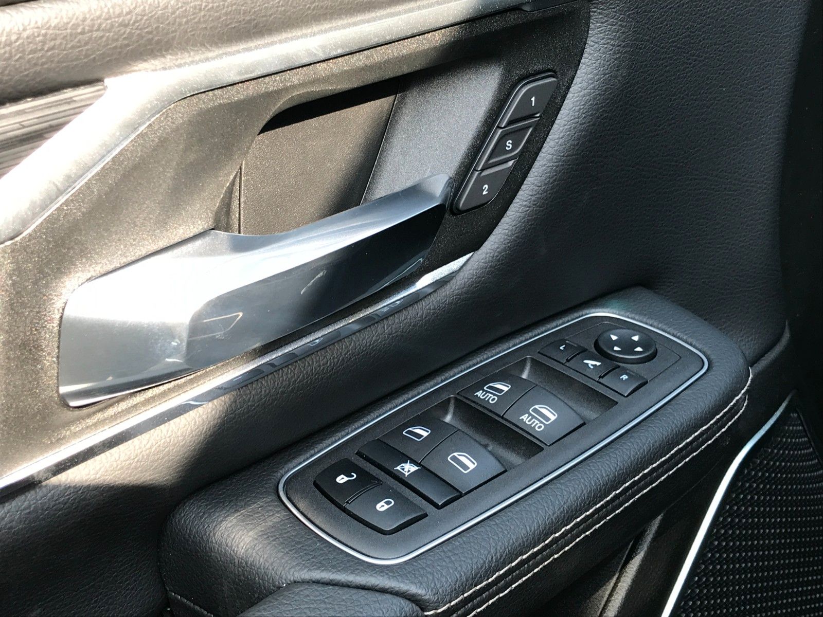 Fahrzeugabbildung Dodge RAM 1500 Laramie Sport *LPG*AHK*Navi*MY23