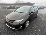 Toyota Auris Touring Sports 1,4-l-D-4D Life Navi+Camera - Toyota Auris Touring Sports mit Diesel-Antrieb