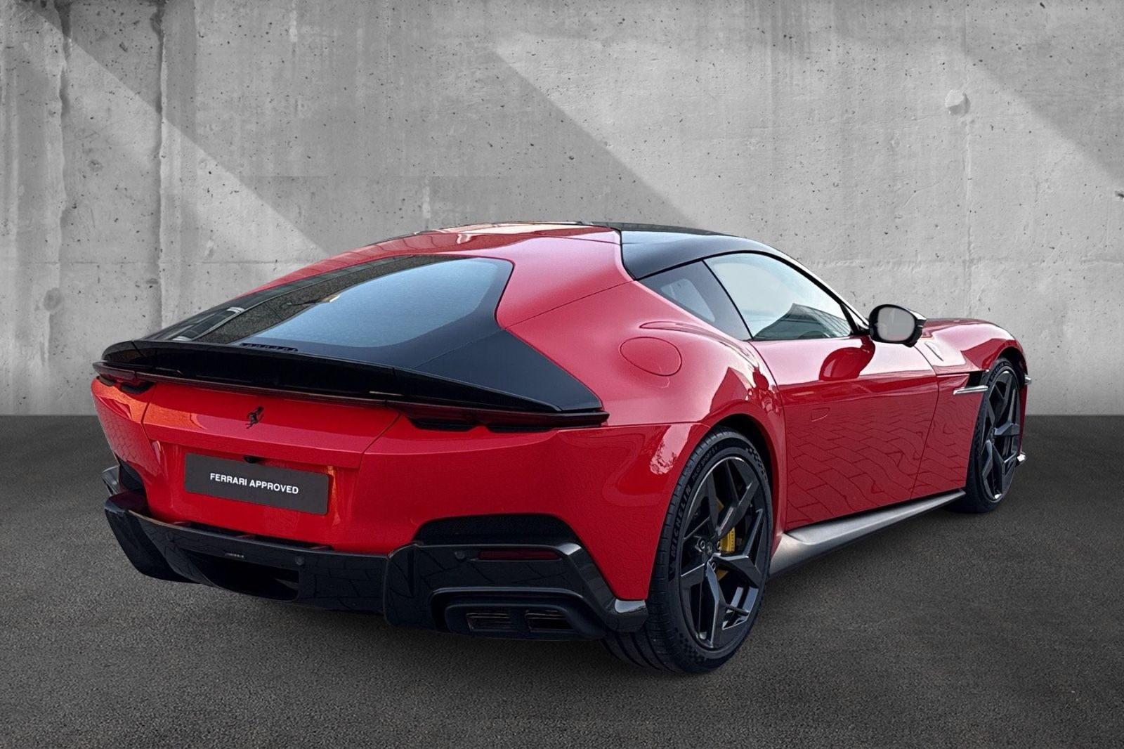 Fahrzeugabbildung Ferrari 12Cilindri*Racing seats*Display*Carbon*Lift*