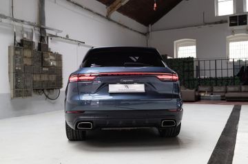 Porsche Cayenne - 10