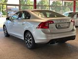 Volvo S60 Lim. Linje Svart Automatik, RückKamera - Volvo S60: Linje Svart
