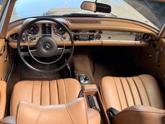 MERCEDES-BENZ SL 280 PAGODE Saubere History