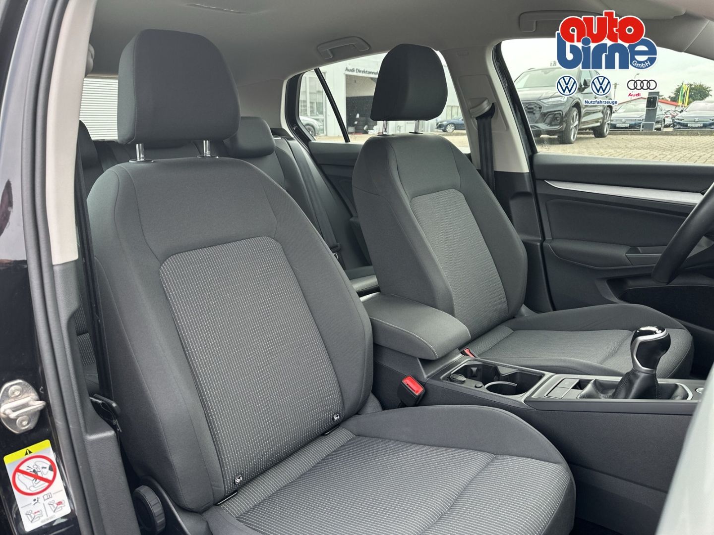 Golf VIII 1.0 TSI AHK-klappbar Digitales Cockpit