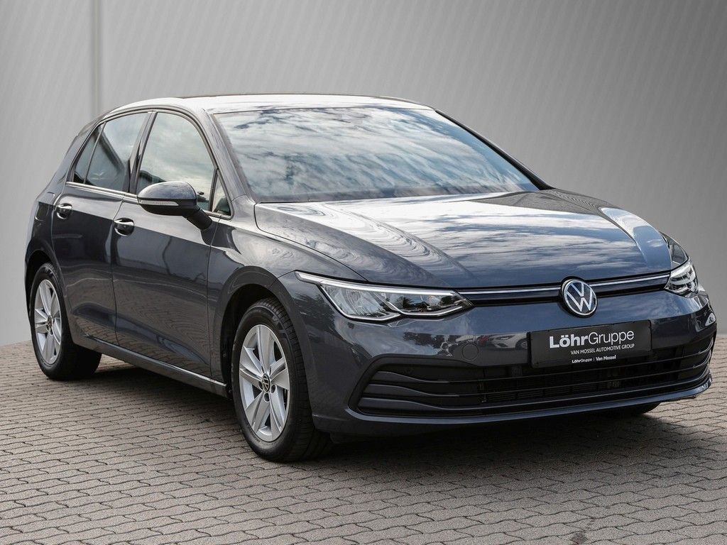 Volkswagen Golf VIII 2.0 TDI DSG Life Einparkhilfe, Sitzhei imagem 3