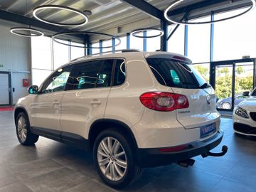 Volkswagen Tiguan Team 4Motion *Parkassistent*Navi*Kamera*