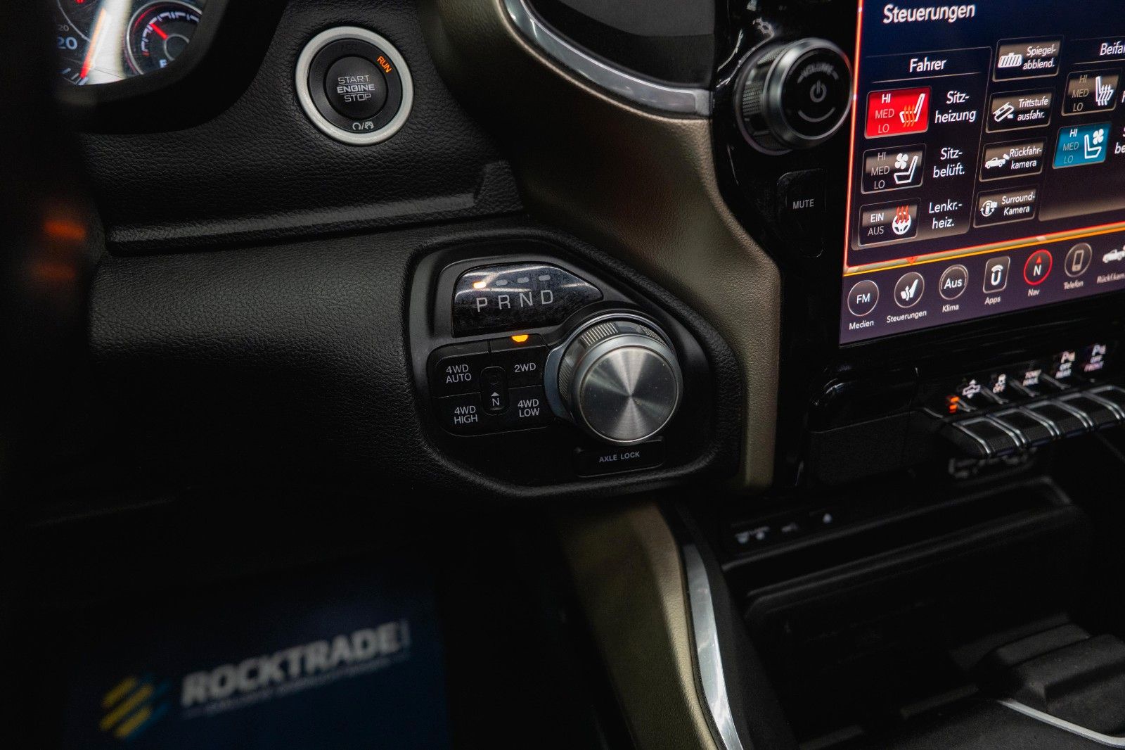 Fahrzeugabbildung Dodge RAM 5.7 V8 HEMI 4x4 LARAMIE LPG *Unfallfrei*Pano