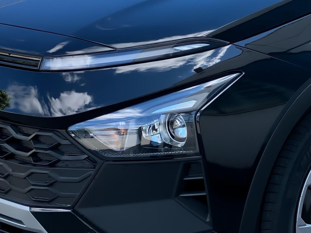 Fahrzeugabbildung Hyundai BAYON SELECT DynLicht Fernlichtass. Kam. Navi