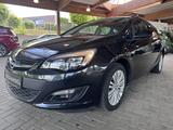 Opel Astra J Sports Tourer Edition - Opel Astra: Sports Tourer Edition