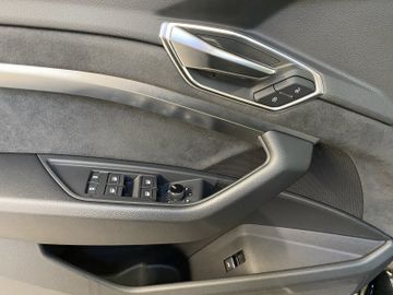 Audi Q8 e-tron - 9
