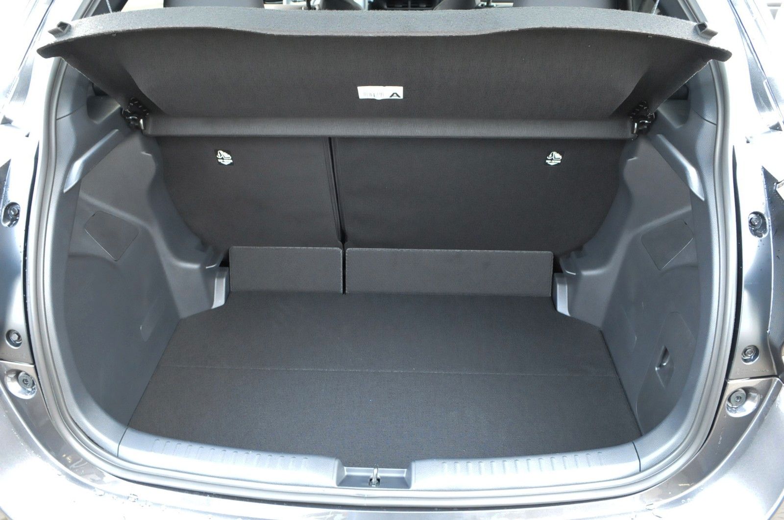 Mazda 2 Hybrid - Bild 38