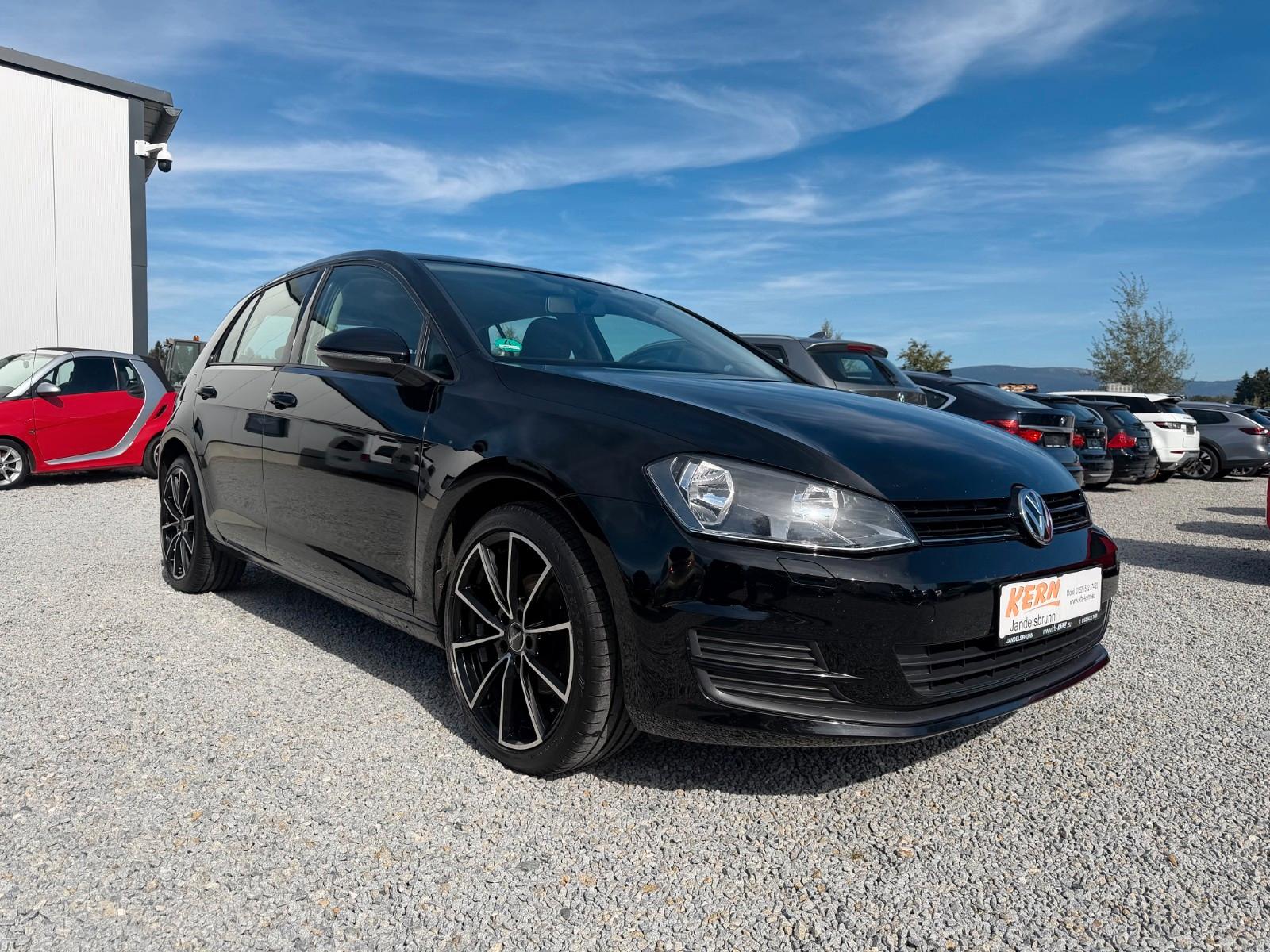 Volkswagen Golf VII Lim. Trendline BMT, 115.000 km, 1.Hand