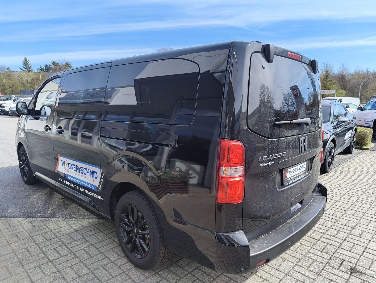 Fahrzeugabbildung Fiat Ulysse 180 BlueHDi L3 Top