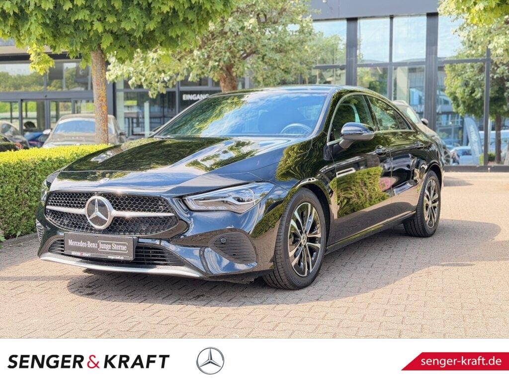 Mercedes-Benz CLA 200 Coupé AUT Kam. KlimaA LED LM PDC ParkAss