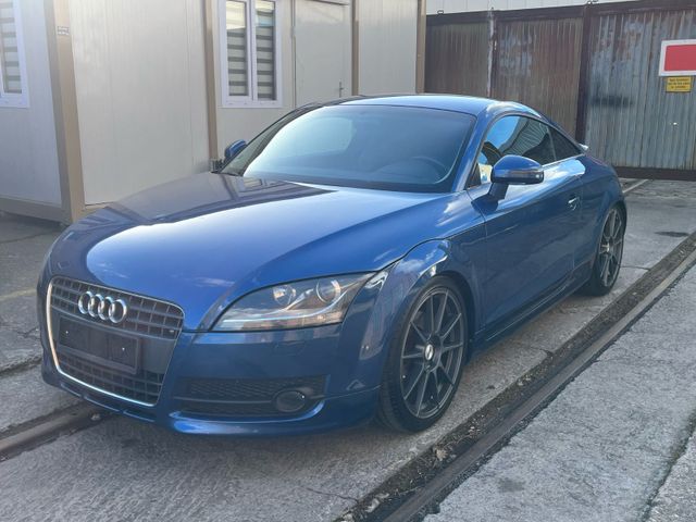 Audi TT Coupe/Roadster 2.0 TFSI Coupe