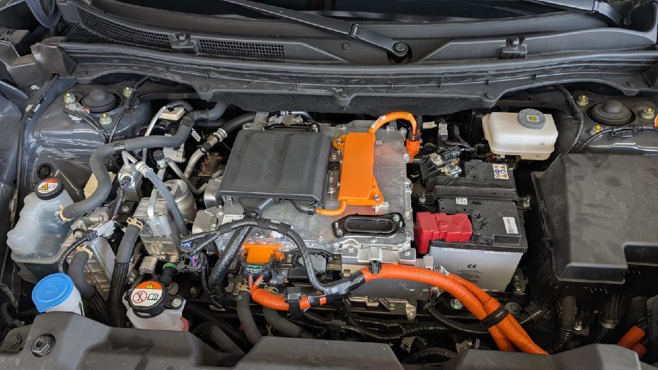 Suzuki e Vitara 128 kW eAxle Comfort+