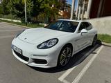 Porsche Panamera S E-Hybrid S - Porsche Panamera mit Hybrid-Antrieb: Limousine