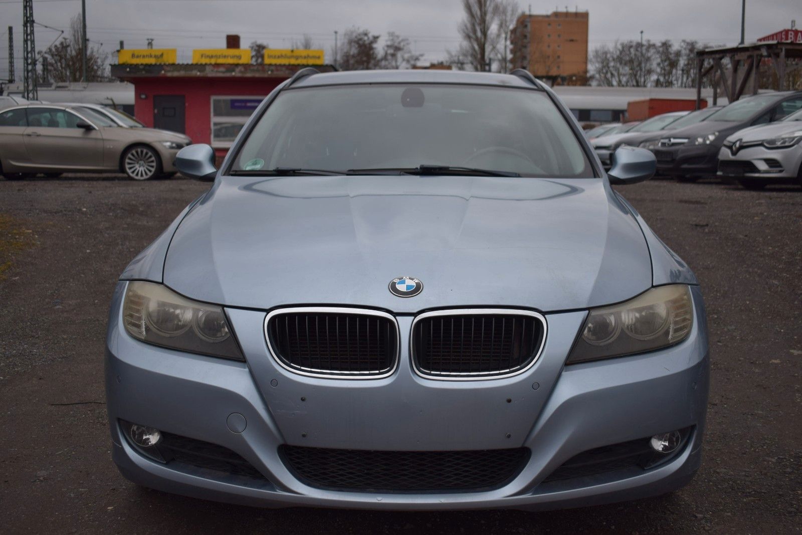 BMW 318 - 1