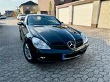 Mercedes-Benz Top gepflegter SLK 200 Kompressor | TÜV 10/2027  - Mercedes-Benz SLK 200 in Bonn