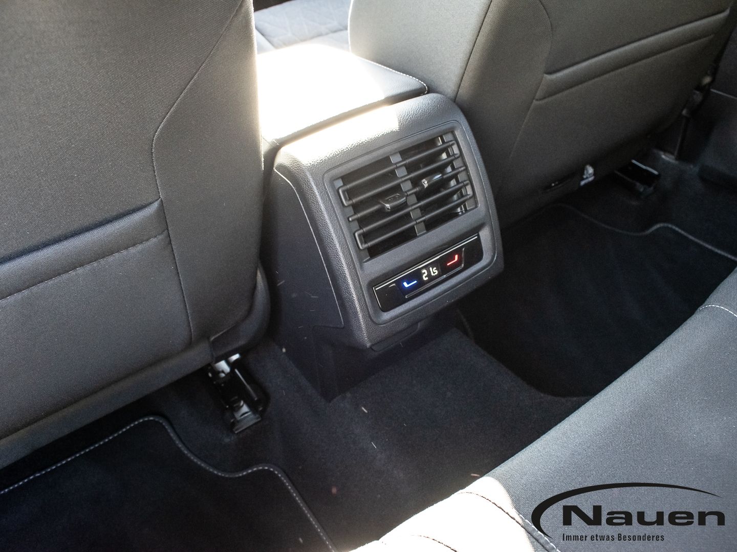 Volkswagen Golf - Bild 23