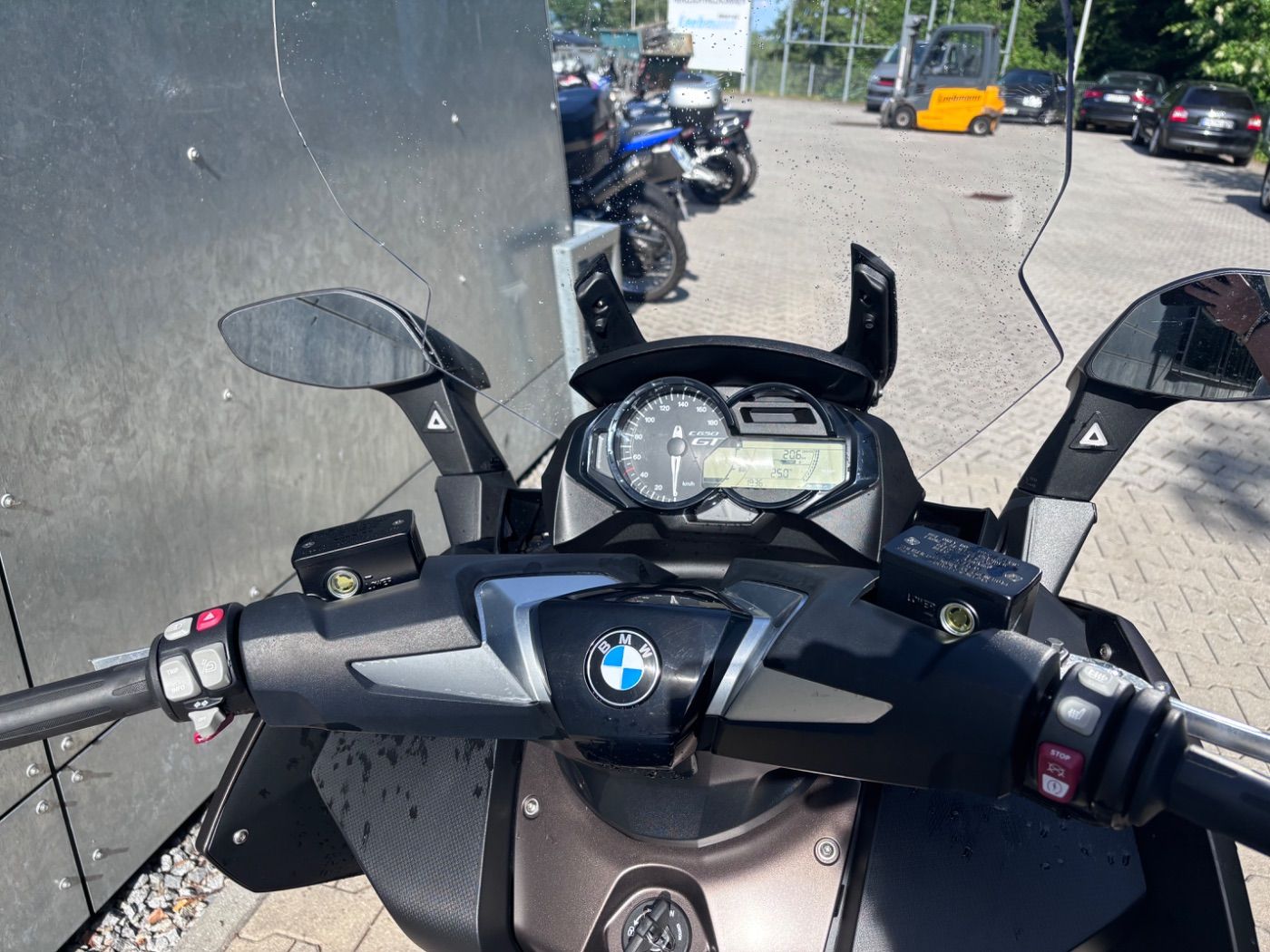Fahrzeugabbildung BMW C 650 GT, Highline Paket, Heizgriffe, SZH,