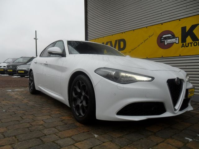 Alfa Romeo Giulia Super