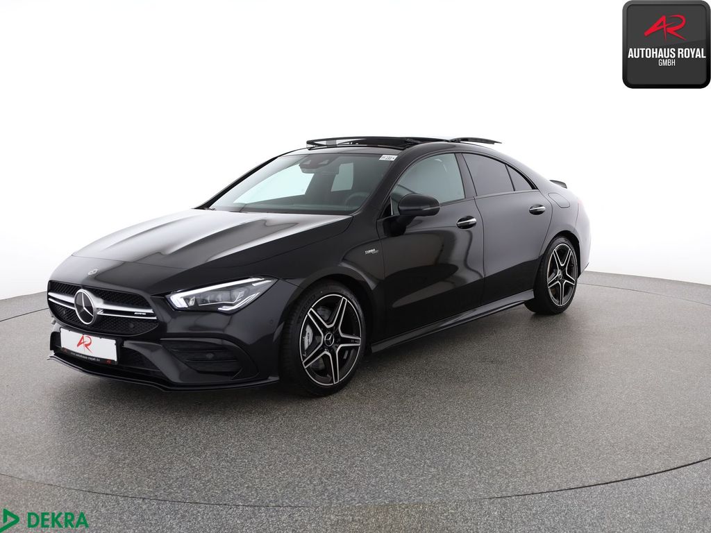Mercedes-Benz CLA 35 AMG — hlavná fotografia
