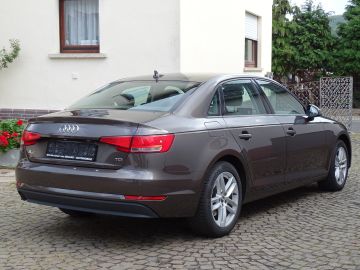 Audi A4 - 6