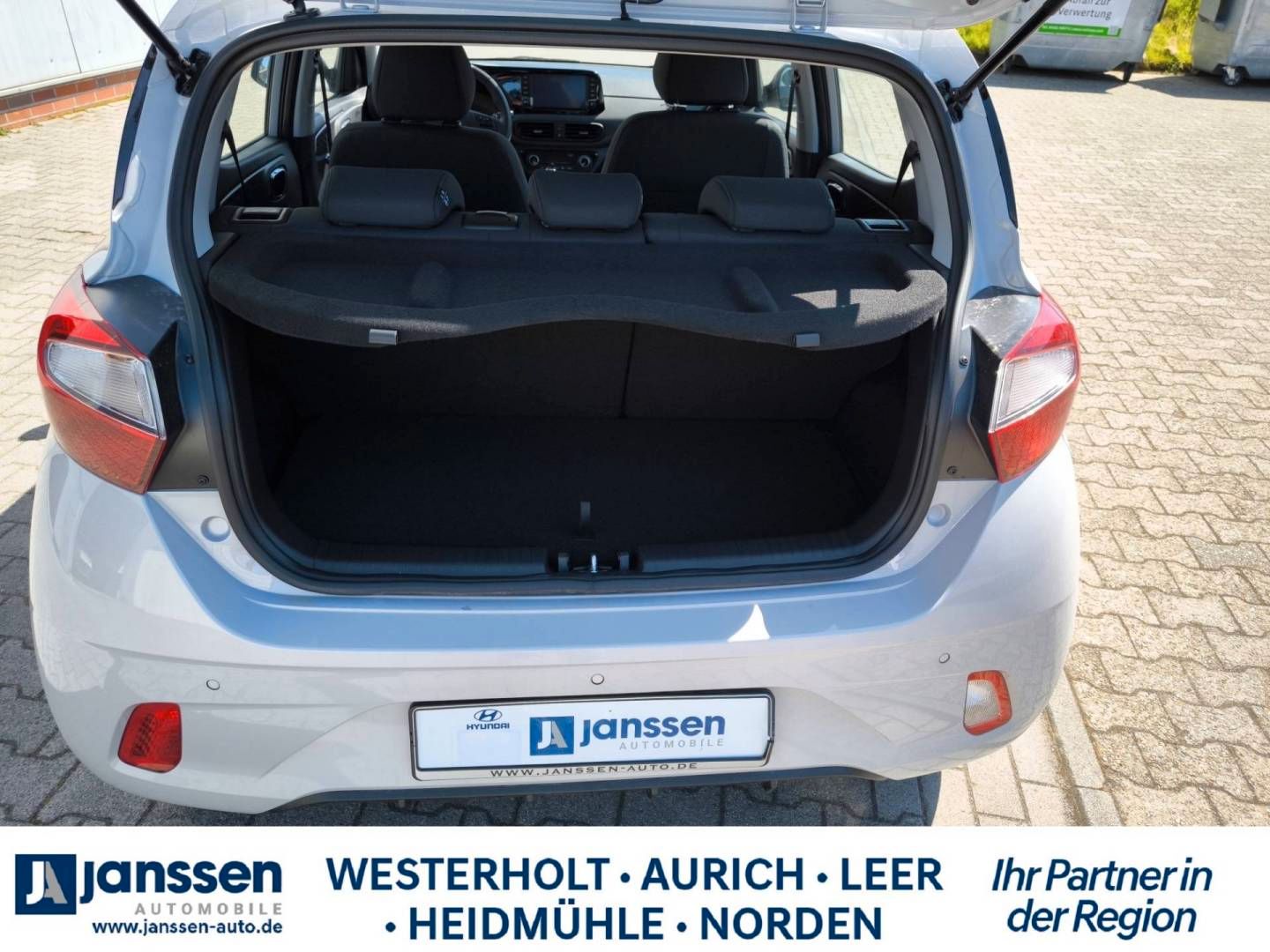 Fahrzeugabbildung Hyundai i10  Trend, Komfortpaket